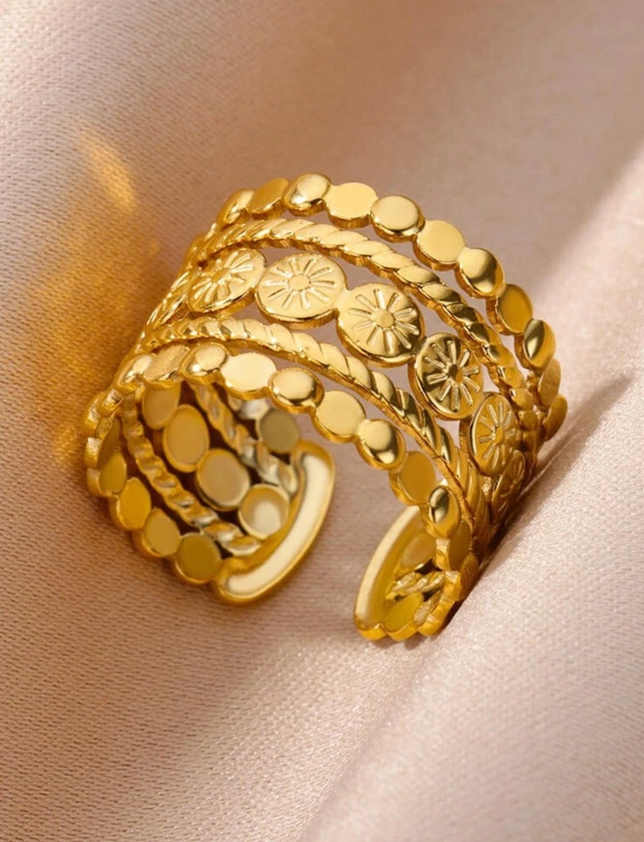 Icon Ring