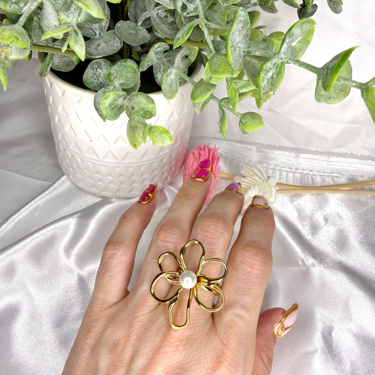 Bloom Pearl Ring