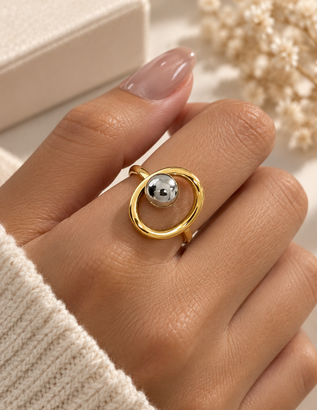 Orbit Ring