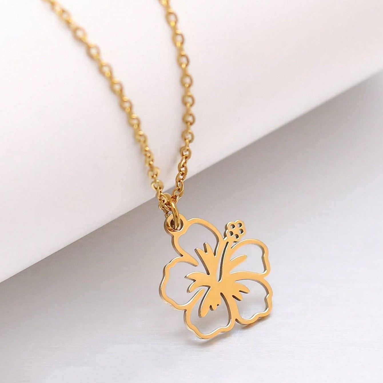 Amapola Necklace
