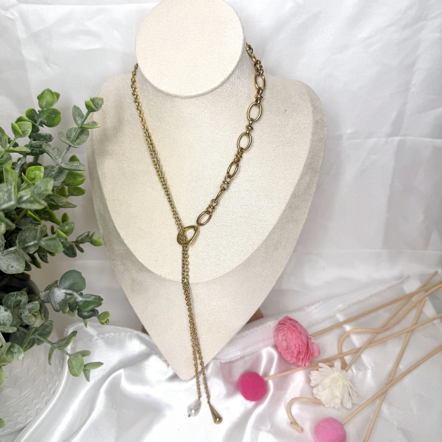 Elite Necklace
